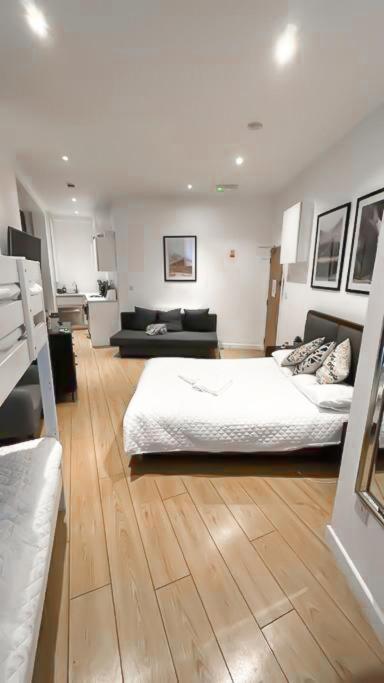 Sleep 6 Piccadilly Grand In London Vr5 Διαμέρισμα Εξωτερικό φωτογραφία